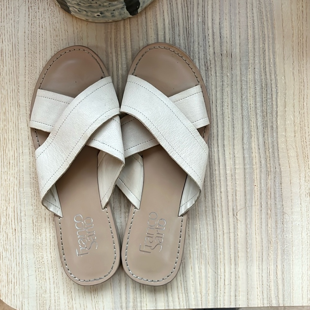 Franco Sarto Women's L-Quentin Slide Sandal in Cream Leather Size 6